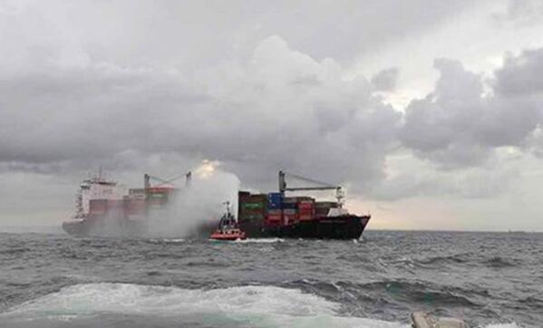 Load 25 tons of nitric acid! A fire broke out on the newly delivered container ship